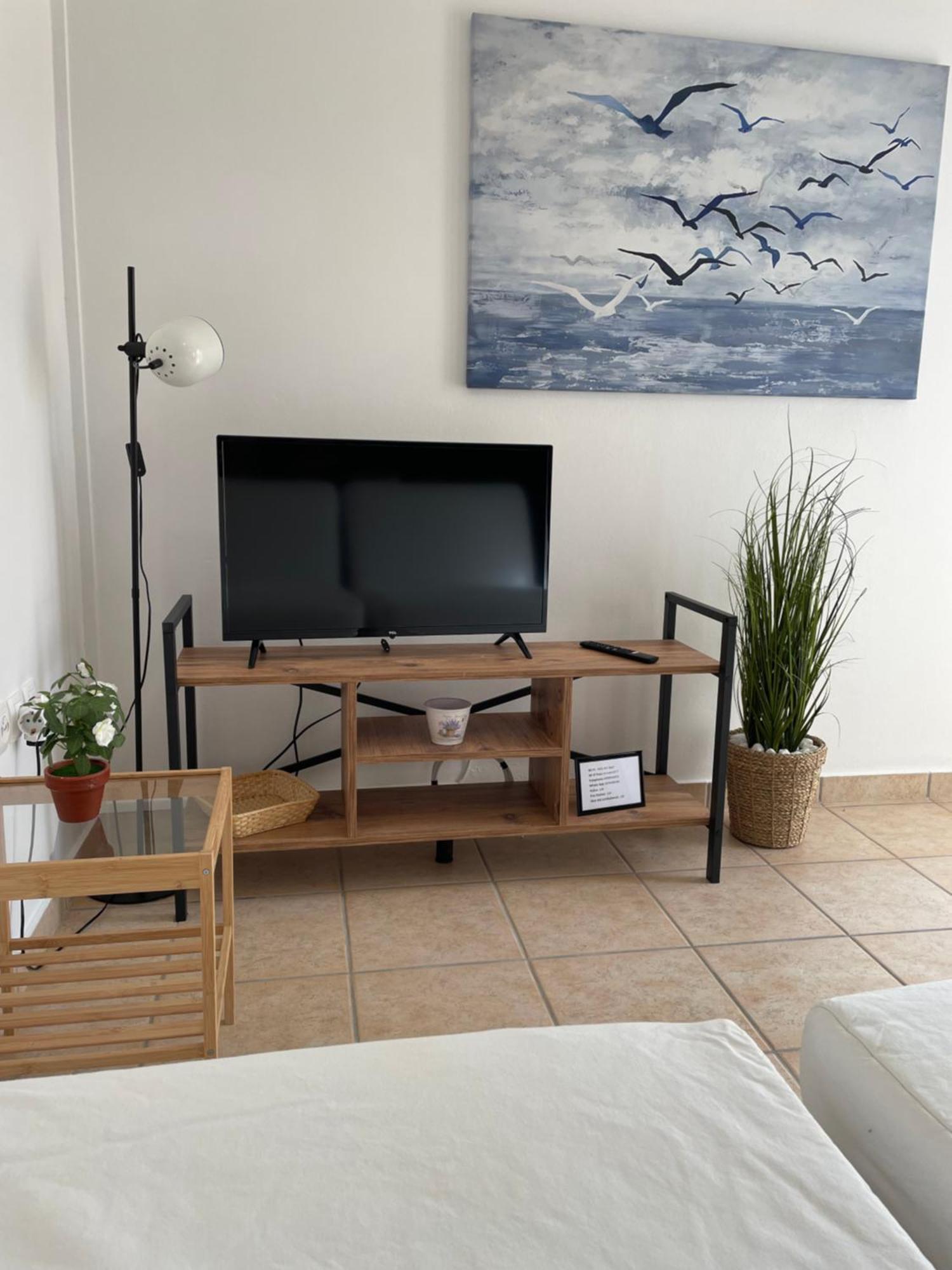 Mini Art Apartments Gerani  Luaran gambar